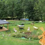 Apartament La Ferme De Rochesson, Jacuzzis & Piscine Commune Rochesson