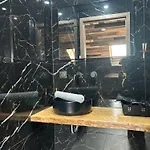 Apartament La Ferme De Rochesson, Jacuzzis & Piscine Commune