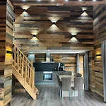 La Ferme De Rochesson, Jacuzzis & Piscine Commune Rochesson