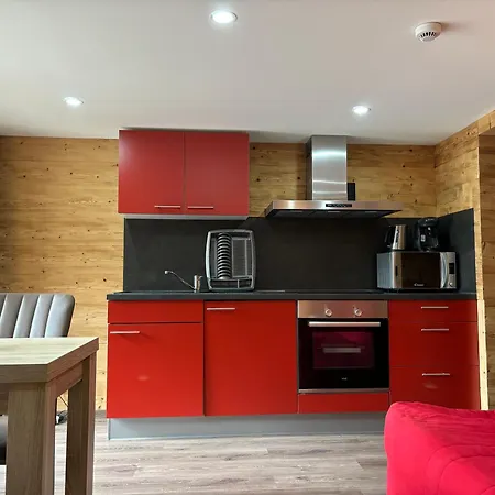 La Ferme De Rochesson, Jacuzzis & Piscine Commune * Rochesson