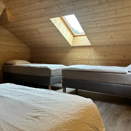 Apartment La Ferme De Rochesson, Jacuzzis & Piscine Commune Rochesson