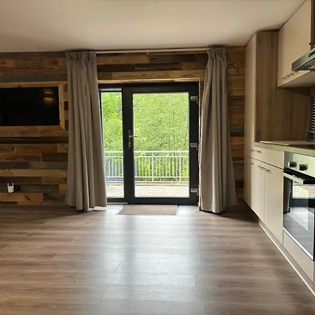 La Ferme De Rochesson, Jacuzzis & Piscine Commune Apartment