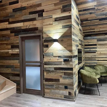 La Ferme De Rochesson, Jacuzzis & Piscine Commune Апартаменты