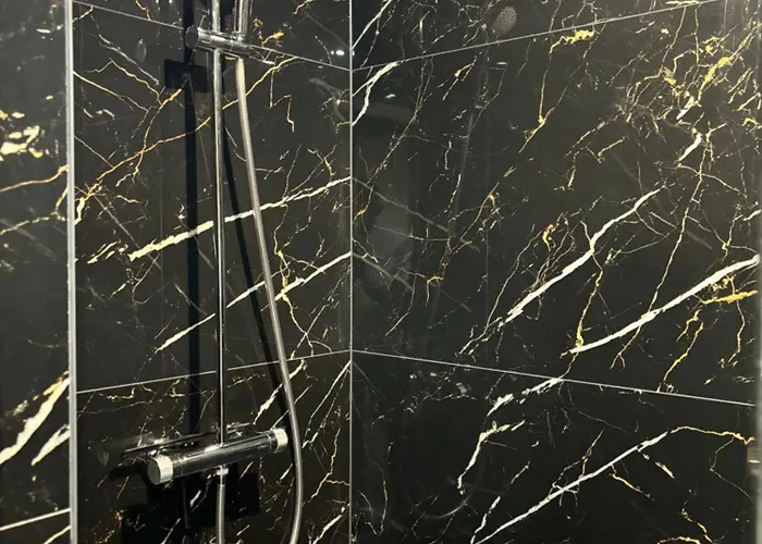 아파트 La Ferme De Rochesson, Jacuzzis & Piscine Commune Rochesson