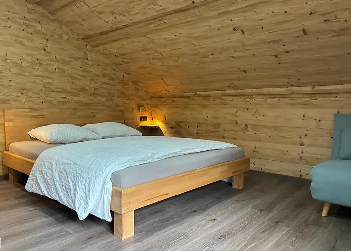 La Ferme De Rochesson, Jacuzzis & Piscine Commune