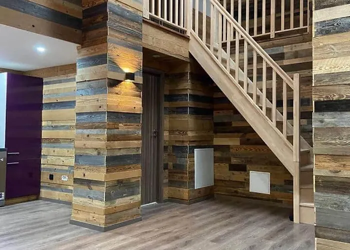 La Ferme De Rochesson, Jacuzzis & Piscine Commune Apartmán Rochesson